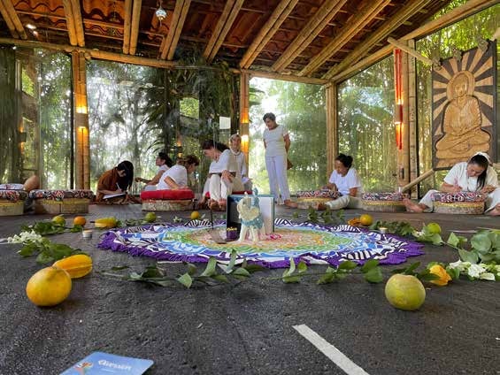 Experiencia contemplativa en la maloka